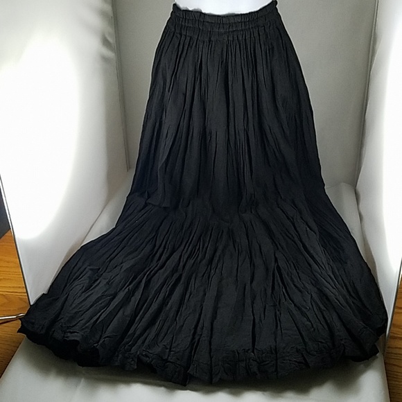 black prairie skirt